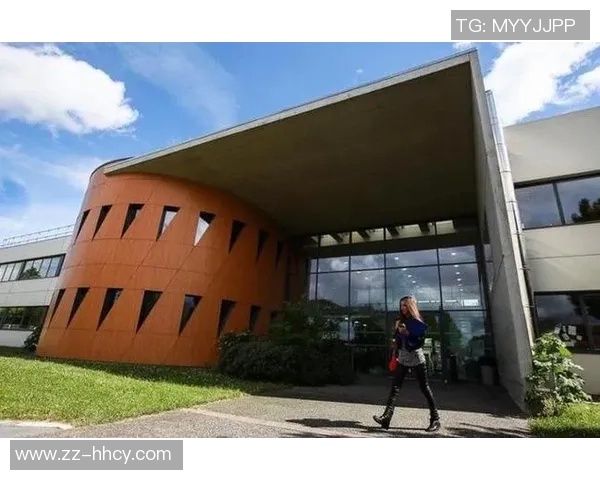 全球足球五十位巨星综合实力最新权威排名揭晓